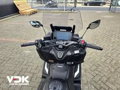 Yamaha Tmax Tech MAX 560 2026 nieuw – foto 10 van 21
