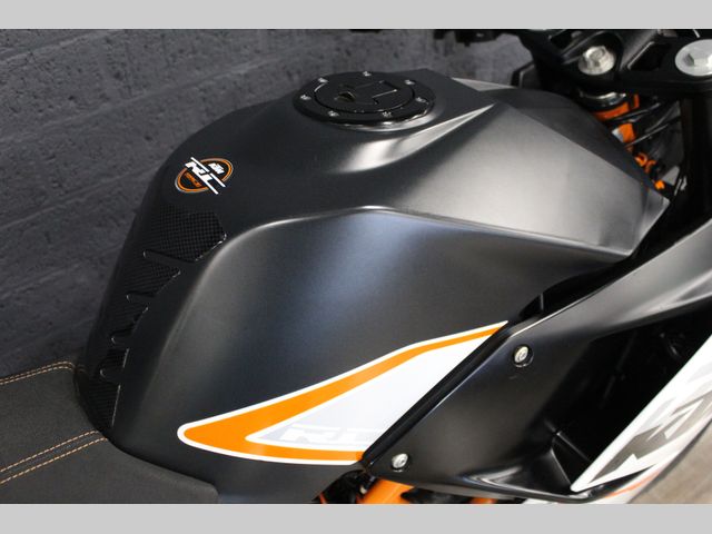 ktm - rc-390