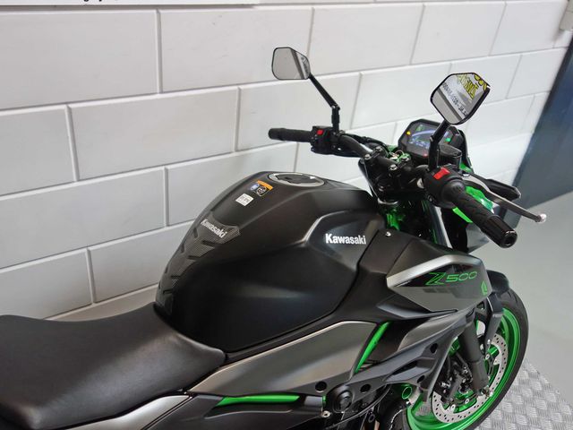 kawasaki - z-500