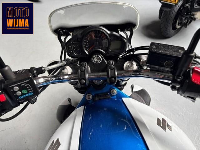 suzuki - gladius