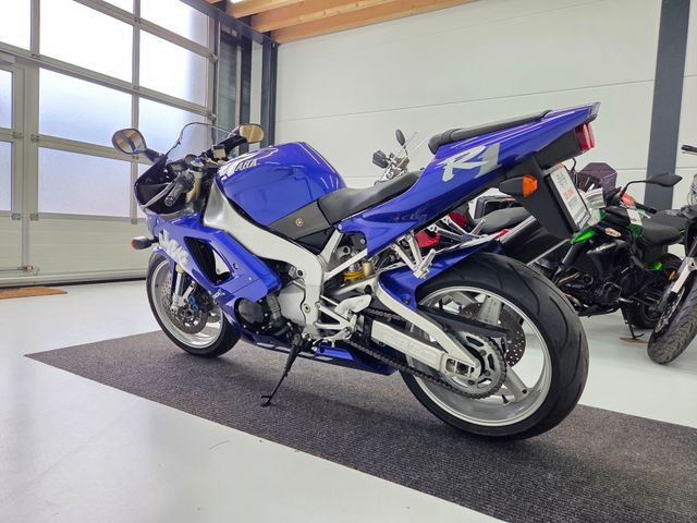 yamaha - yzf-r1