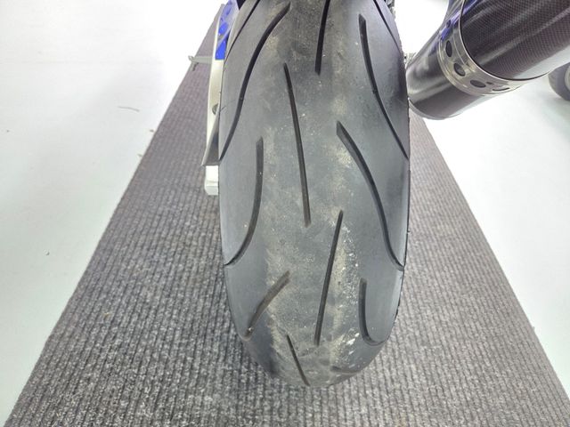 yamaha - yzf-r1