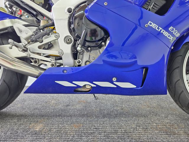 yamaha - yzf-r1