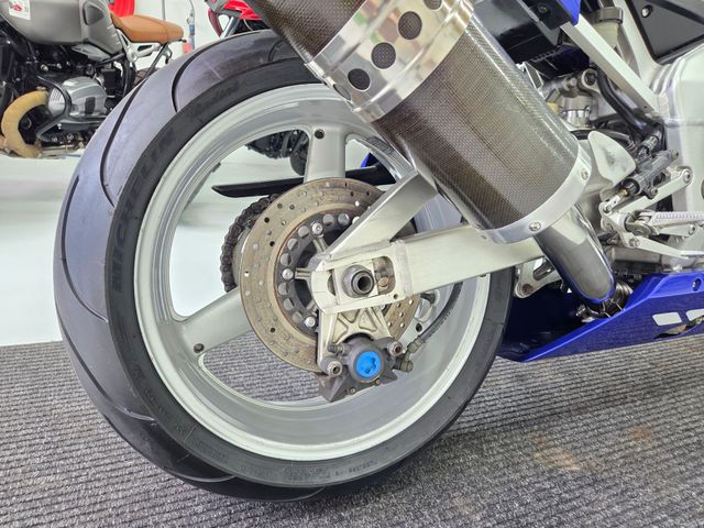yamaha - yzf-r1