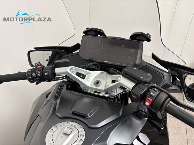 bmw - r-1300-rt