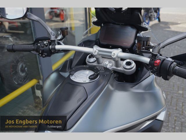 ducati - multistrada-v4-s