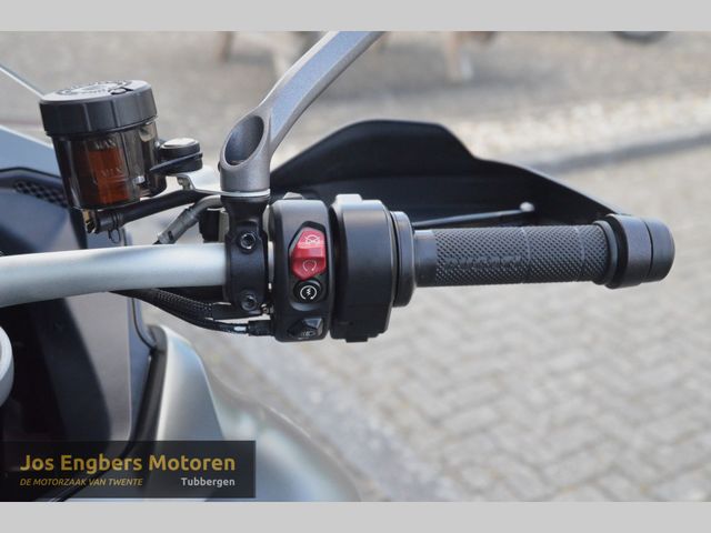 ducati - multistrada-v4-s