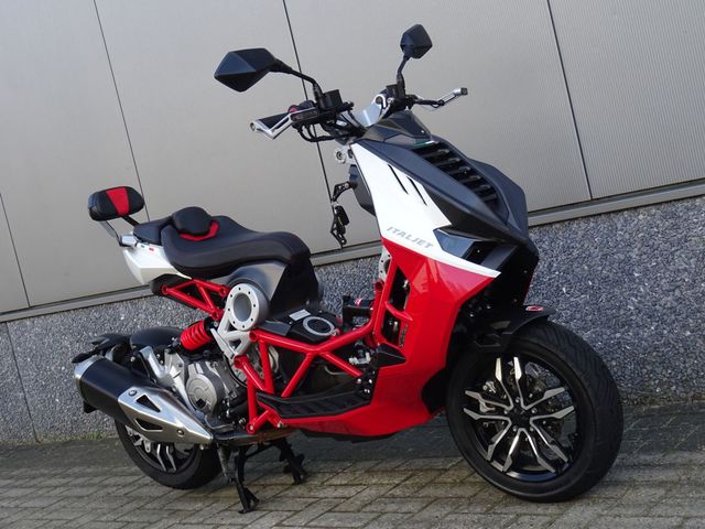 italjet - dragstar-200-limited-edition