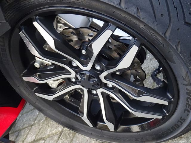 italjet - dragstar-200-limited-edition