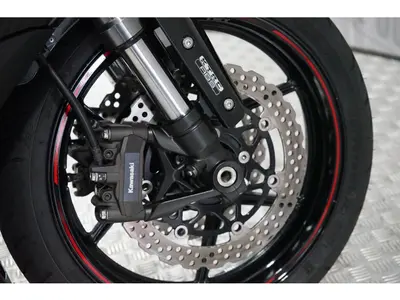 KAWASAKI Z 1000 SX – foto 4