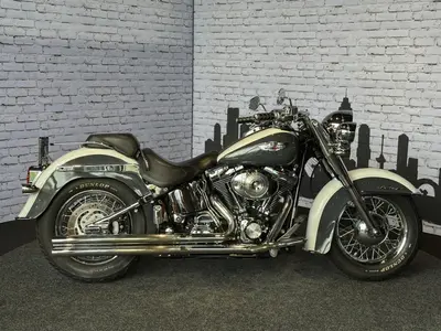 HARLEY-DAVIDSON SOFTAIL DELUXE FLSTNI – foto 2