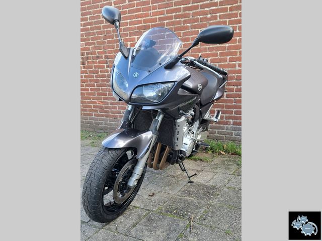 yamaha - fzs-1000--fazer