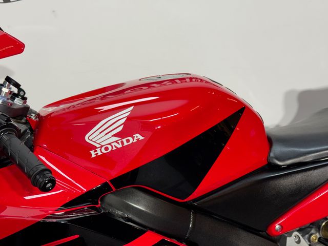 honda - cbr-600-rr