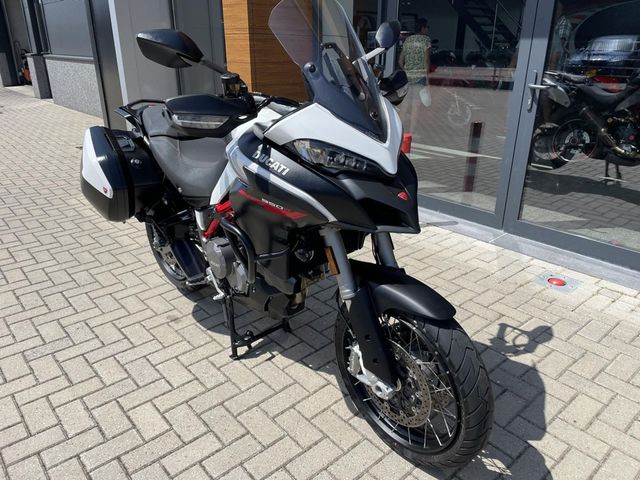 ducati - multistrada-950-s