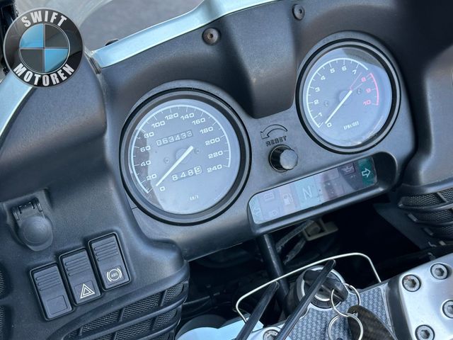 bmw - r-1100-rt