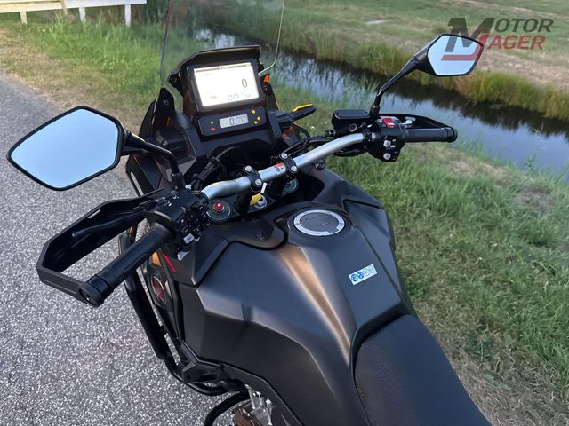 honda - crf-1100-l-africa-twin-dct