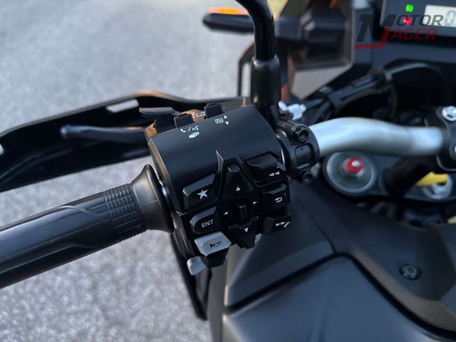 honda - crf-1100-l-africa-twin-dct