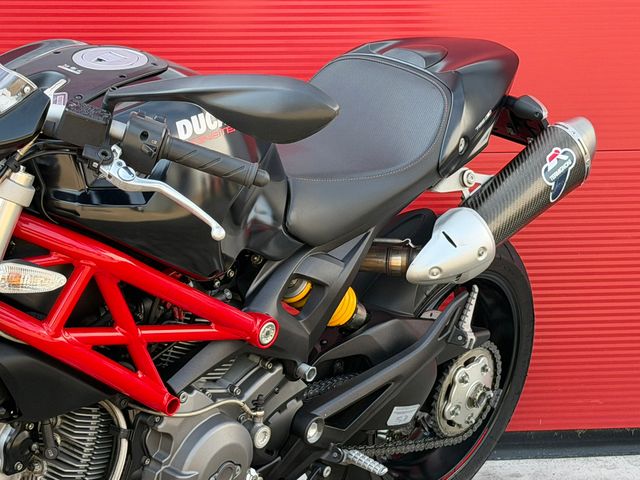 ducati - 796-monster