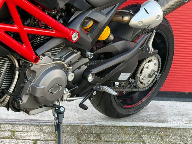 ducati - 796-monster