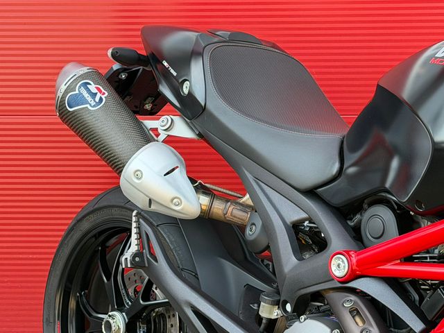ducati - 796-monster