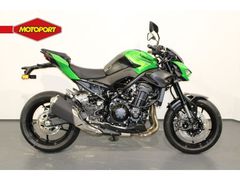 KAWASAKI Z900