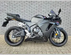 Honda CBR 600 RR 2025 occasion