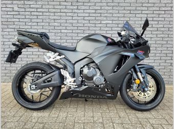 Honda CBR 600 RR 2025 occasion