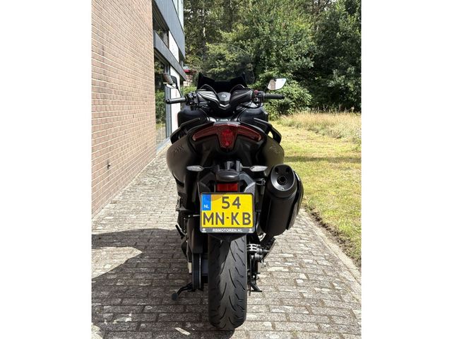 yamaha - tmax-560