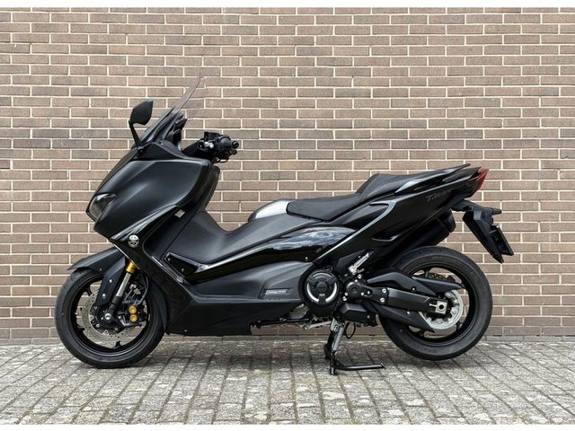 yamaha - tmax-560