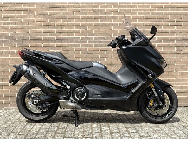 yamaha - tmax-560