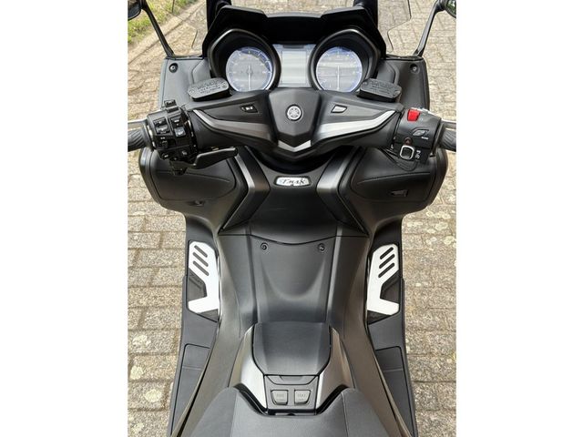 yamaha - tmax-560