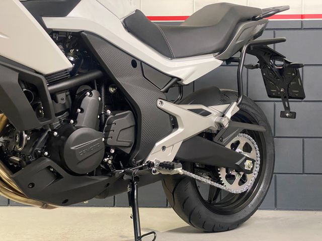 cfmoto - 700-mt