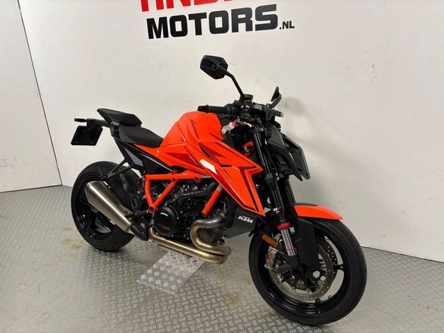 ktm - 1390-super-duke-r