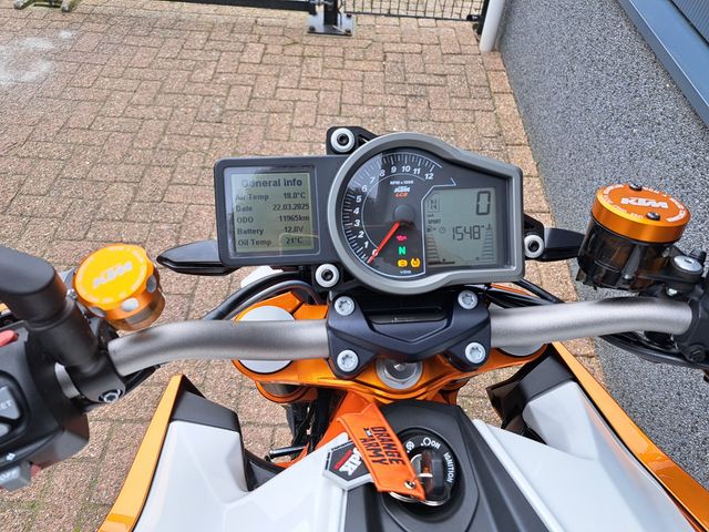 ktm - 1290-super-duke-r-se
