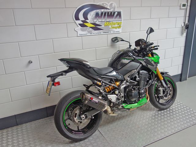 kawasaki - z900