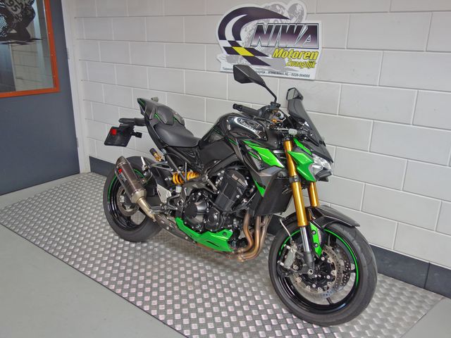 kawasaki - z900