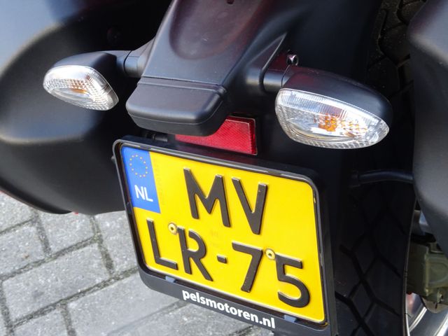 moto-guzzi - 1200-sport