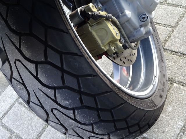 moto-guzzi - 1200-sport