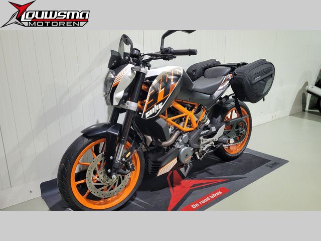 ktm - 390-duke-abs