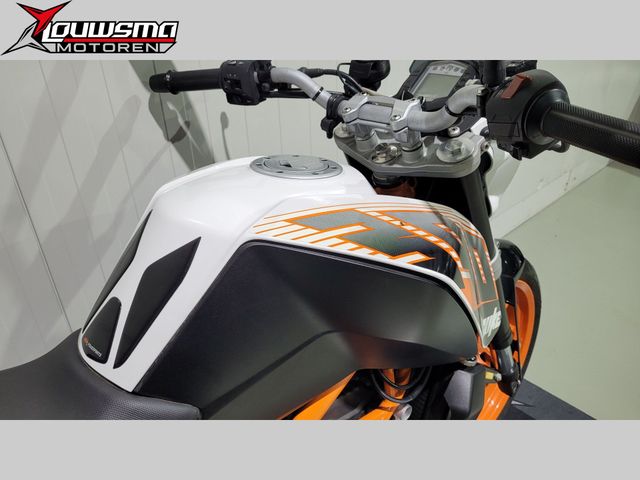 ktm - 390-duke-abs