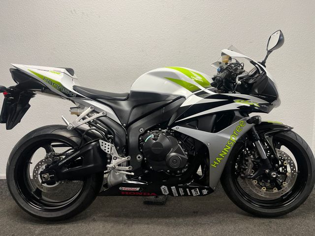 honda - cbr-600-rr