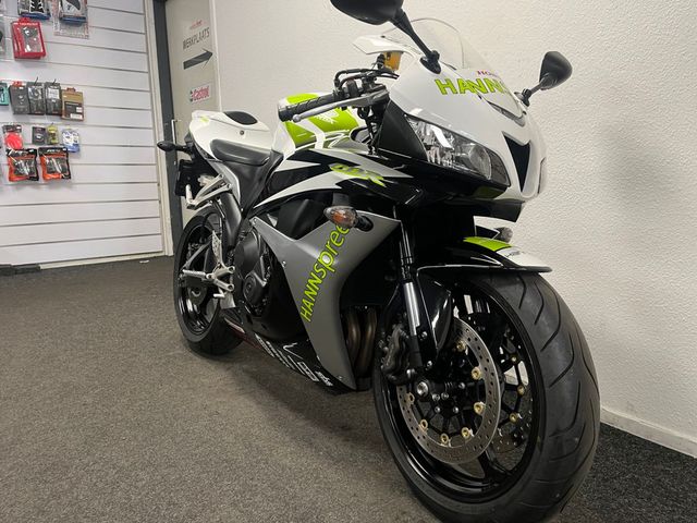 honda - cbr-600-rr