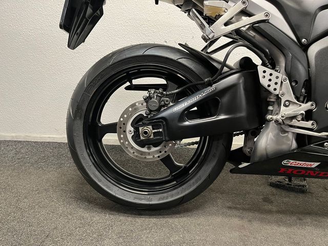 honda - cbr-600-rr