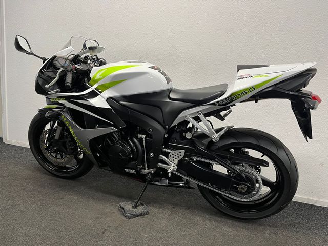 honda - cbr-600-rr
