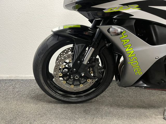 honda - cbr-600-rr