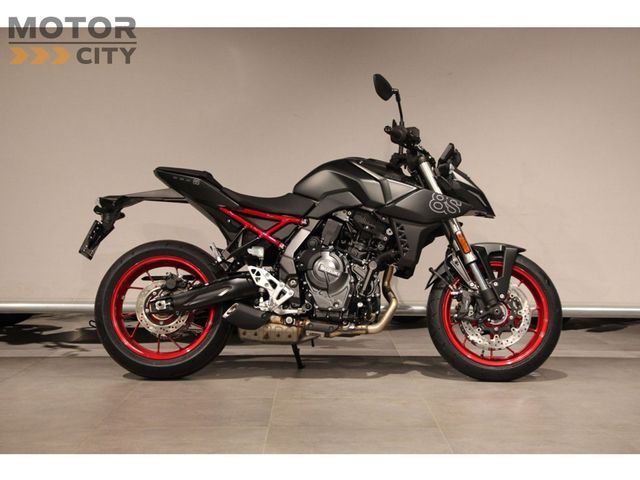 suzuki - gsx-8s