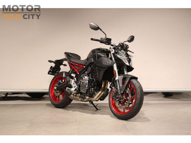 suzuki - gsx-8s