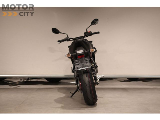 suzuki - gsx-8s