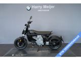 BMW CE 02