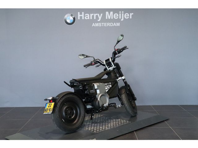 bmw - ce-02